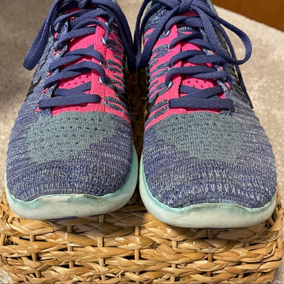 Nike Free Run Flyknit - Picture 3 of 10